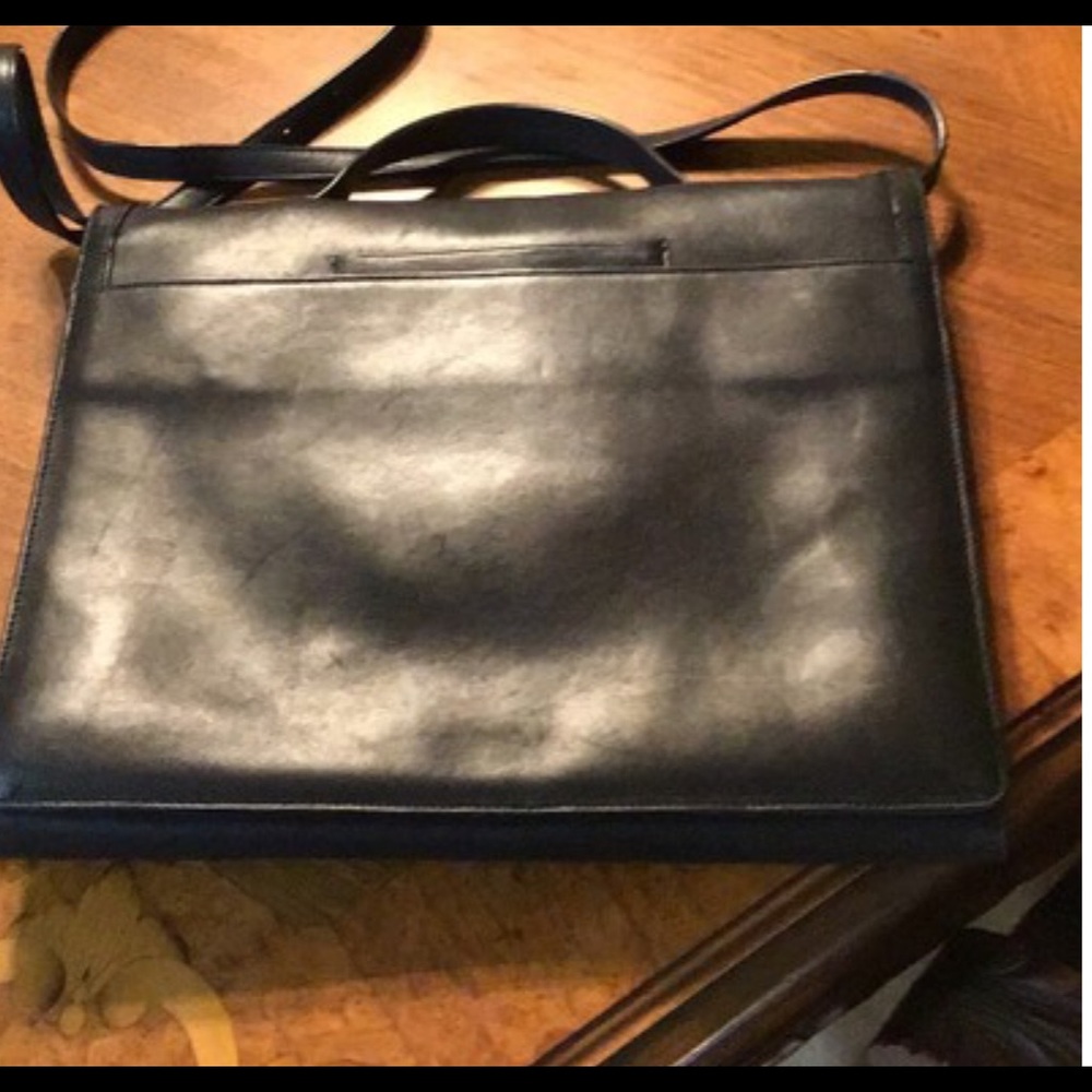Handbag - Picture 2 of 7